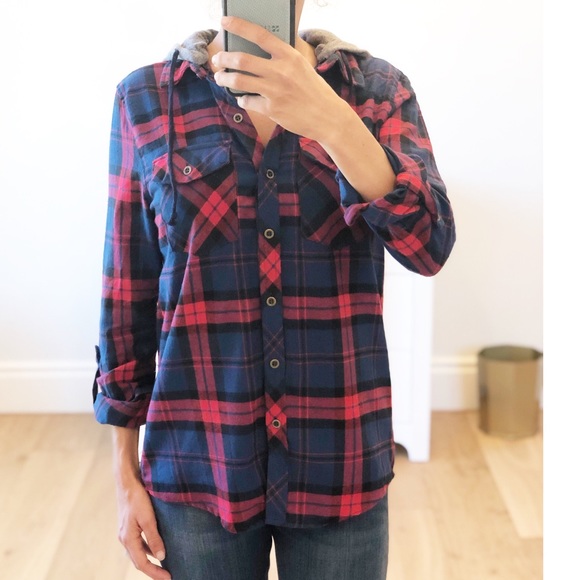 SCOTLAND Blue Plaid Flannel Button Down w Hood - Picture 9 of 9